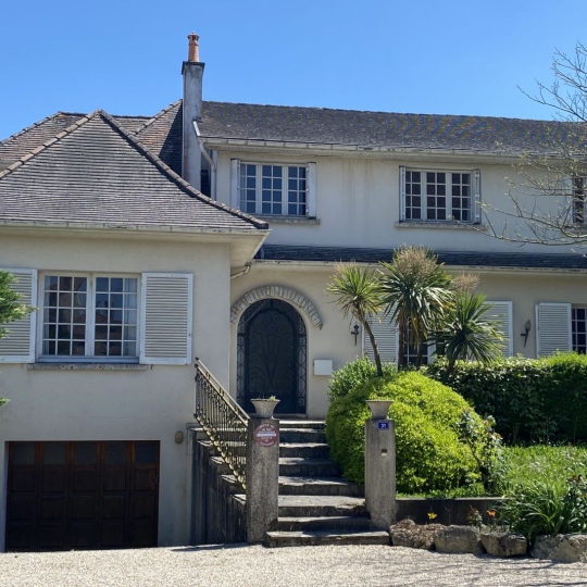 Agence Marboutin Immobilier : House | LEVIGNAC-DE-GUYENNE (47120) | 166.00m2 | 135 600 € 