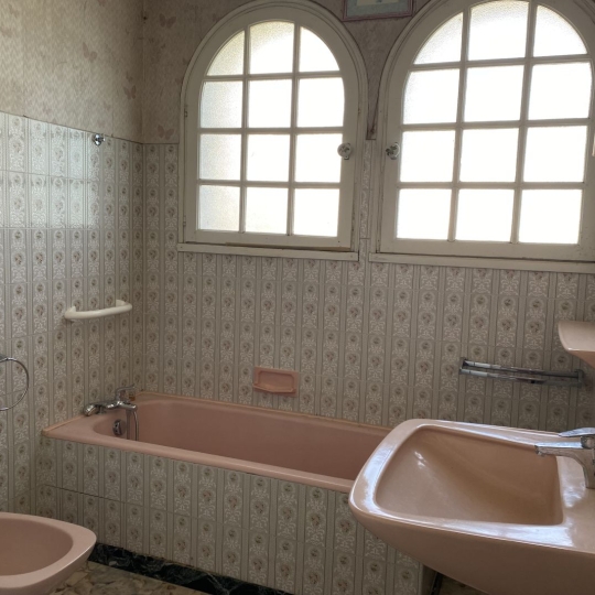  Agence Marboutin Immobilier : House | LEVIGNAC-DE-GUYENNE (47120) | 166 m2 | 135 600 € 