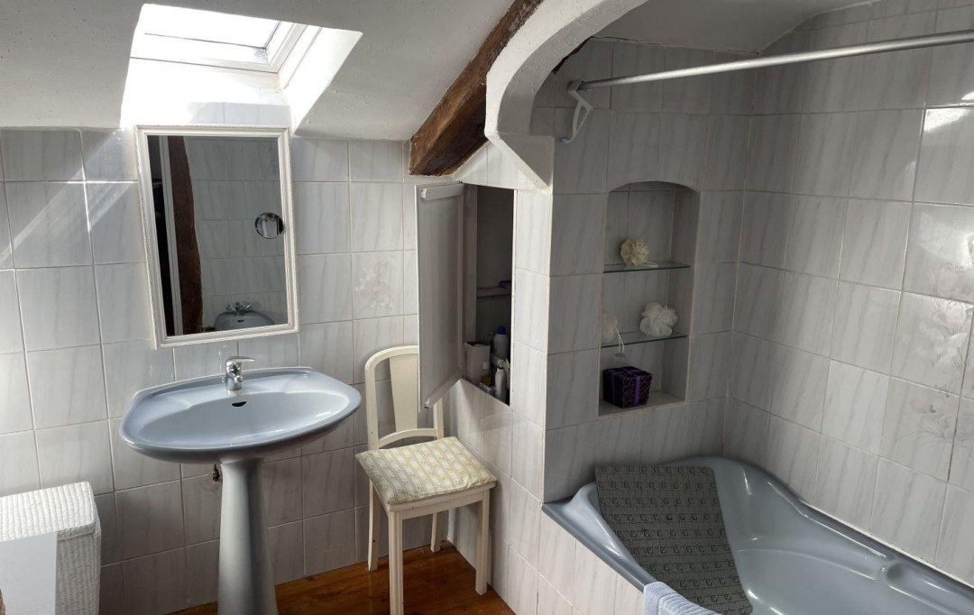 Agence Marboutin Immobilier : Maison / Villa | CASTELJALOUX (47700) | 206 m2 | 211 000 € 