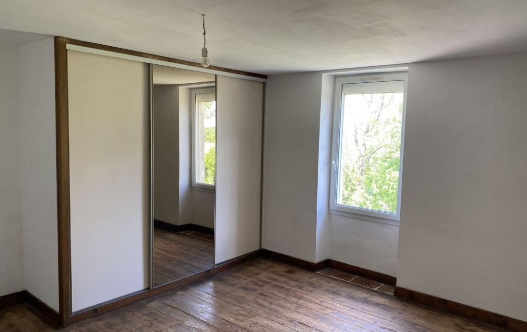 Agence Marboutin Immobilier : Maison / Villa | GUERIN (47250) | 222 m2 | 205 700 € 