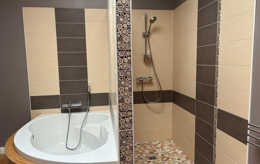 Agence Marboutin Immobilier : Maison / Villa | VIRAZEIL (47200) | 208 m2 | 295 400 € 