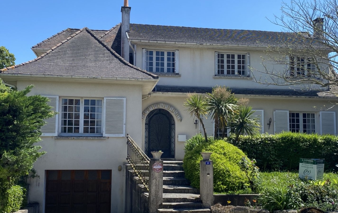 Agence Marboutin Immobilier : House | LEVIGNAC-DE-GUYENNE (47120) | 166 m2 | 135 600 € 