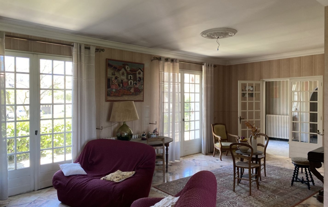Agence Marboutin Immobilier : House | LEVIGNAC-DE-GUYENNE (47120) | 166 m2 | 135 600 € 
