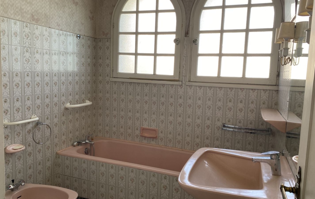 Agence Marboutin Immobilier : House | LEVIGNAC-DE-GUYENNE (47120) | 166 m2 | 135 600 € 
