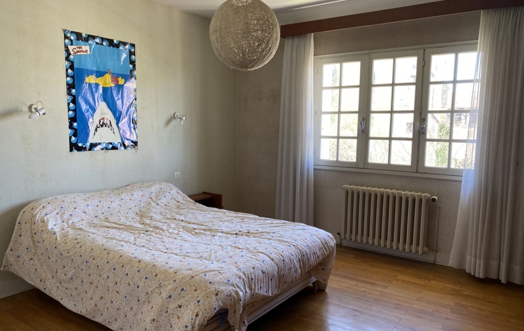 Agence Marboutin Immobilier : House | LEVIGNAC-DE-GUYENNE (47120) | 166 m2 | 135 600 € 