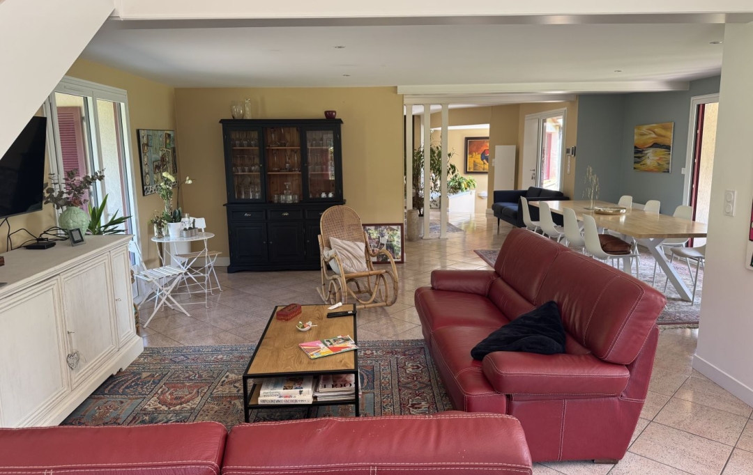 Agence Marboutin Immobilier : Maison / Villa | CASTELJALOUX (47700) | 235 m2 | 556 000 € 