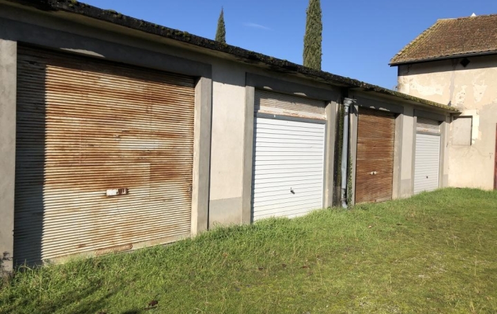 Agence Marboutin Immobilier : Garage / Parking | CASTELJALOUX (47700) | 125 m2 | 117 000 € 
