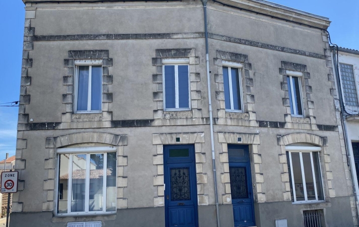 Maison de ville MARMANDE 250 m2 249 000 € Maison de ville MARMANDE 250 m2 249 000 €