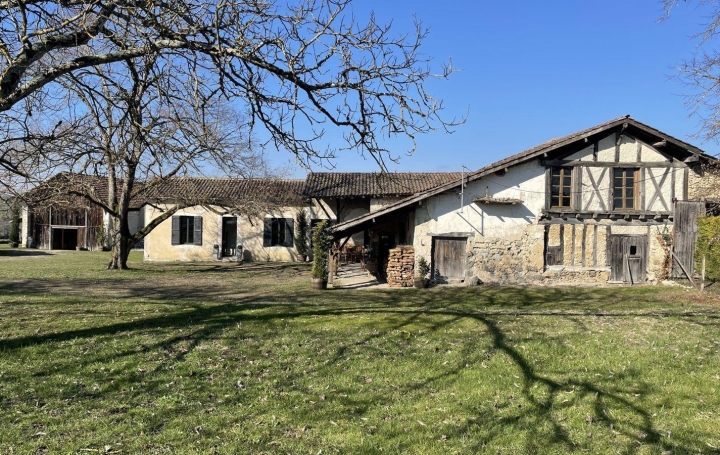 Maison CASTELJALOUX 105 m2 263 000 € Maison CASTELJALOUX 105 m2 263 000 €