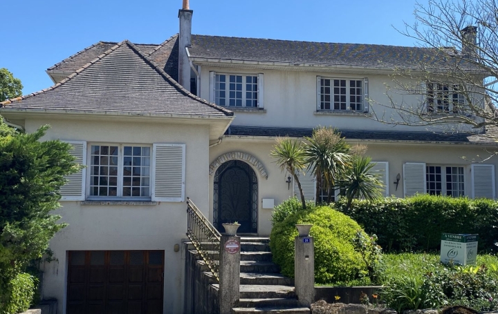 Maison LEVIGNAC-DE-GUYENNE 166 m2 135 600 € Maison LEVIGNAC-DE-GUYENNE 166 m2 135 600 €